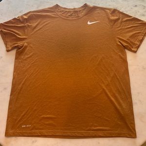 Nike Dry-Fit XL shirt